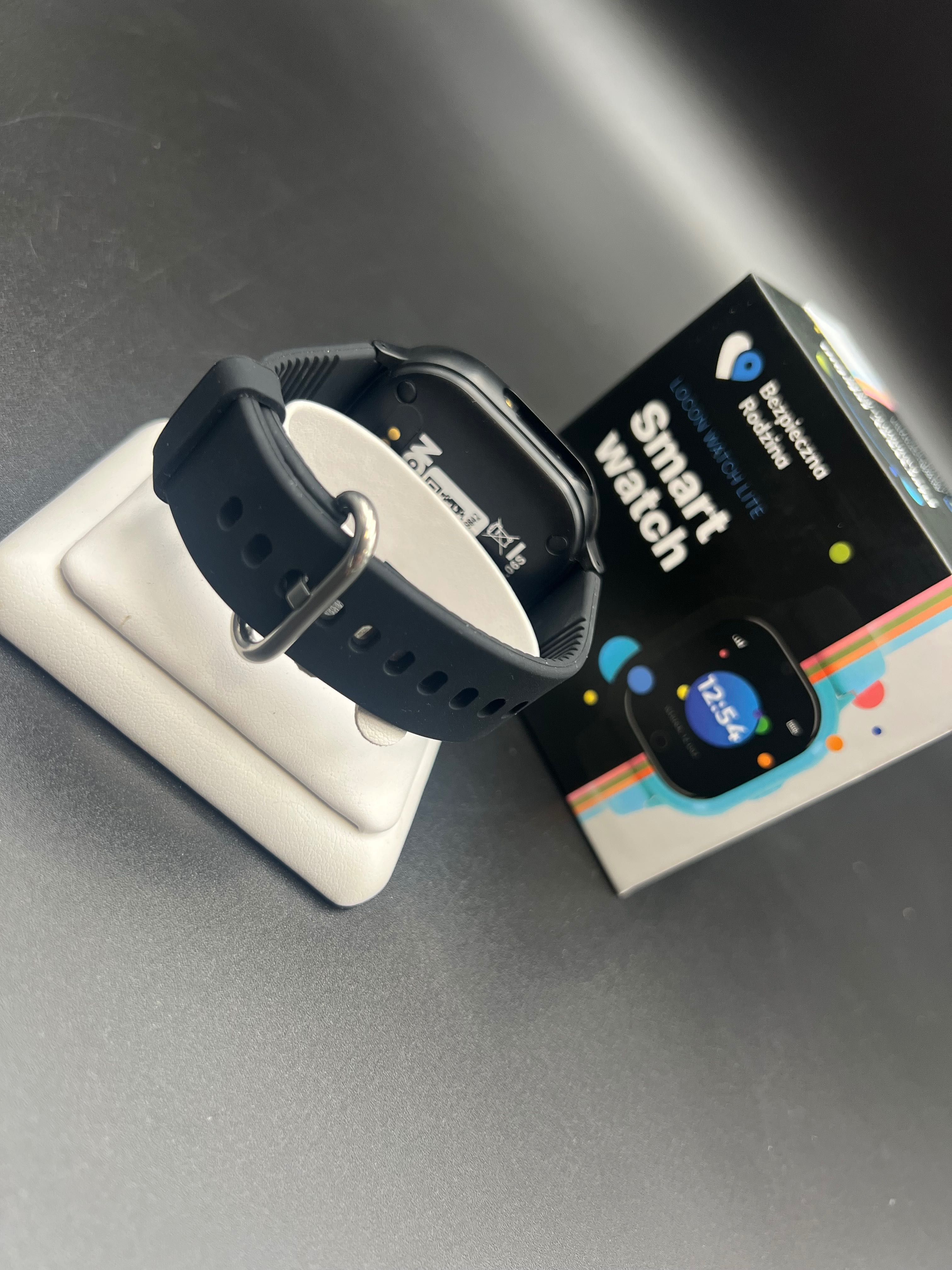 Smart Watch Locon Watch Lite 
Zegarek dla dziecka z GPS