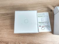Nowy! Nieużywany! Włącznik światła WiFi Tuya, SmartHome