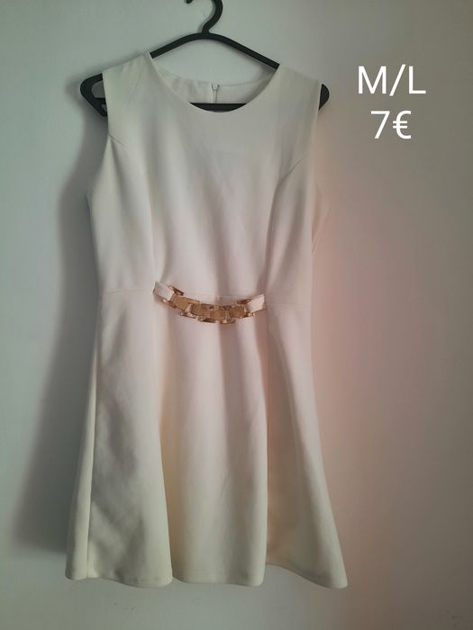 Vestido branco Tamanho M/L