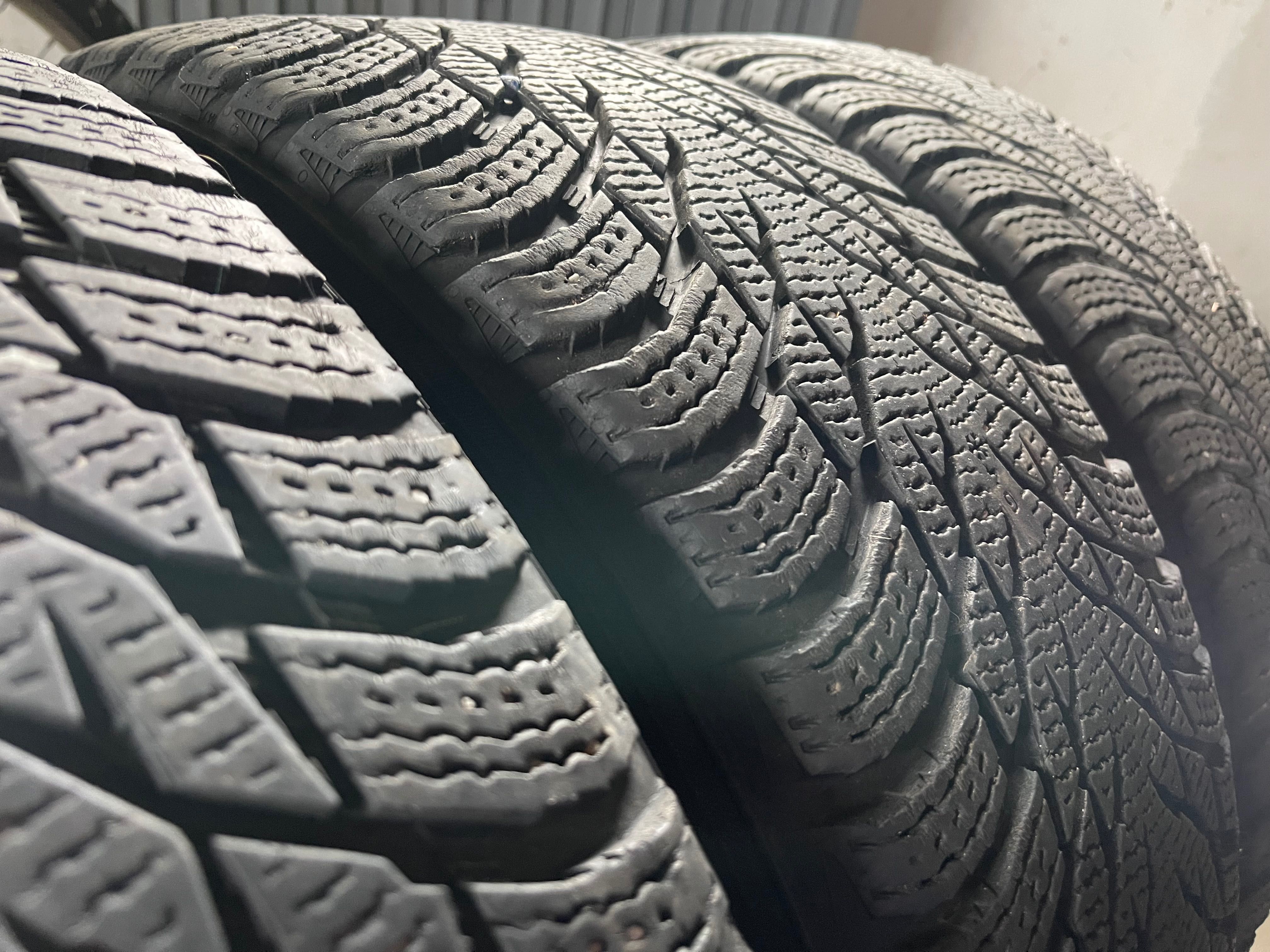 Nokian HAKKAPELIITTA P3 Зимние шины 205/55/16.
