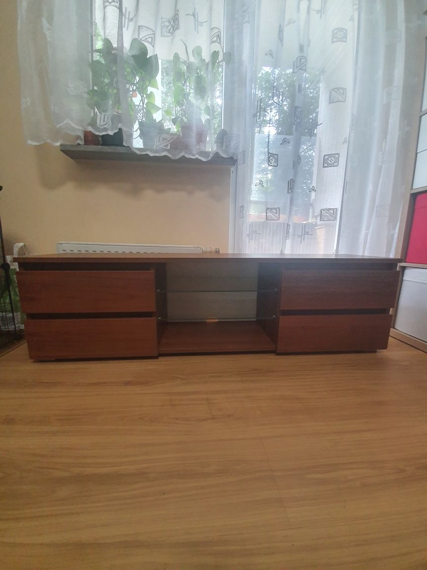 Szafka pod telewizor