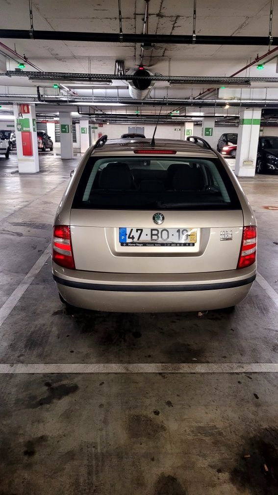Skoda Fabia 1.2 gasolina
