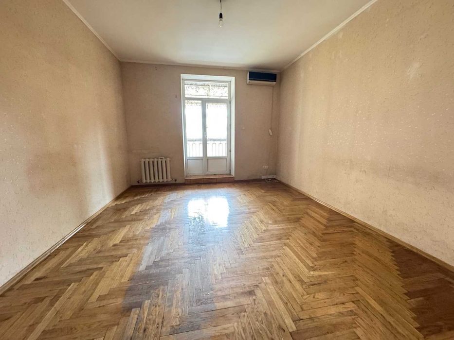 3 Ком. Сталинка в историческом Центре пл. Льва Толстого/ Дегтярная ул.