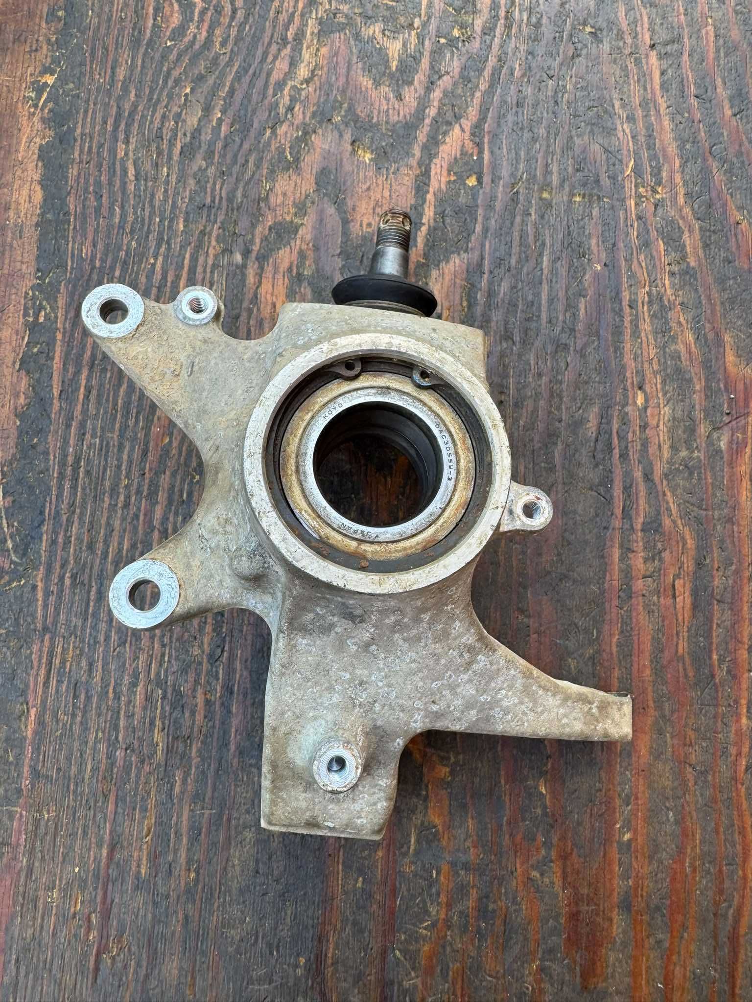 prawy przod przednia zwrotnica kola zawies yamaha yfm 700 grizzly 7-10