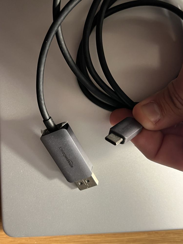 Carregador Anker usb-c / Peak design / Tampas canon etc