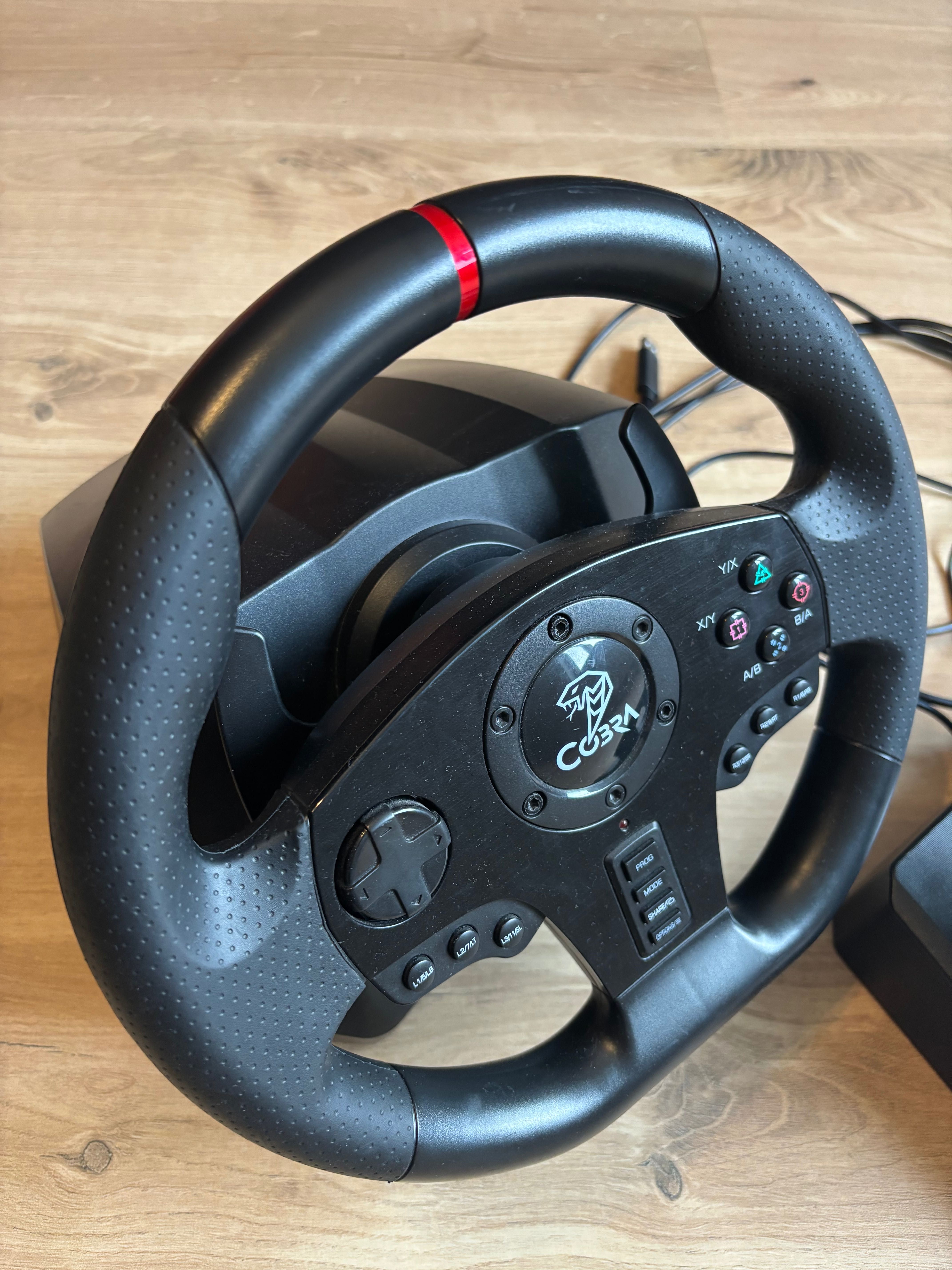 Kierownica Cobra Rally GT900 prawie nowa