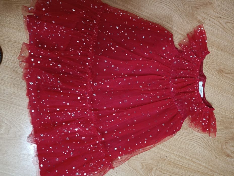 Сукня святкова Primark ( 4-5 років)