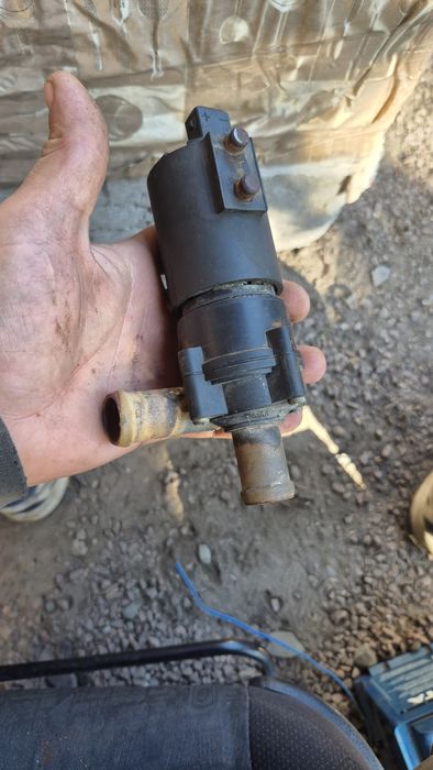 Доп помпа опель омега вектра v6