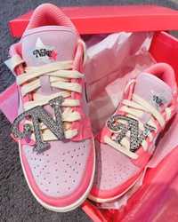 Nike Dunk Low LX Barbie