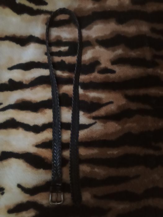 Продам ремень из кожи.