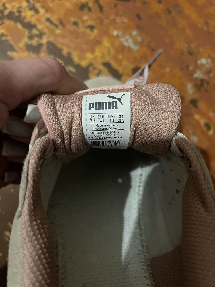 Кроссовки Puma женские