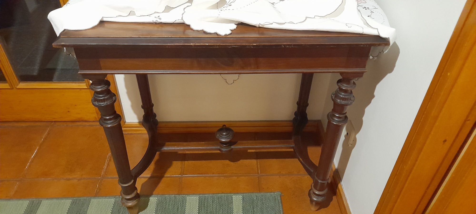 Mesa de Apoio em madeira