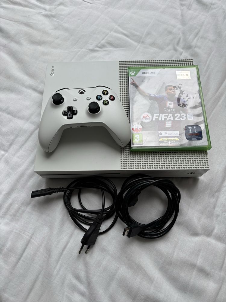Xbox One S 1tb + pad+gra!