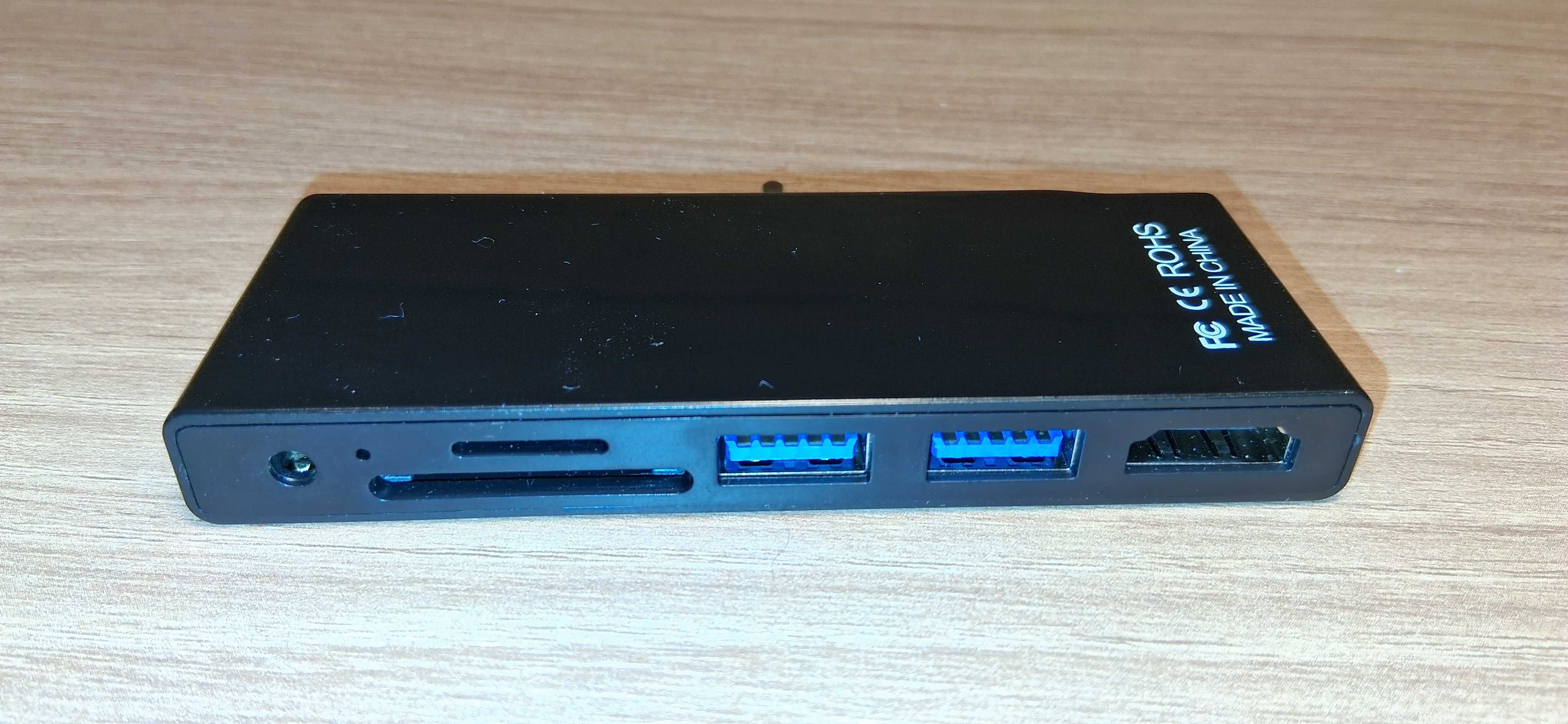 Stacja Dokująca - Docking Station - Z Wtykiem USB-C