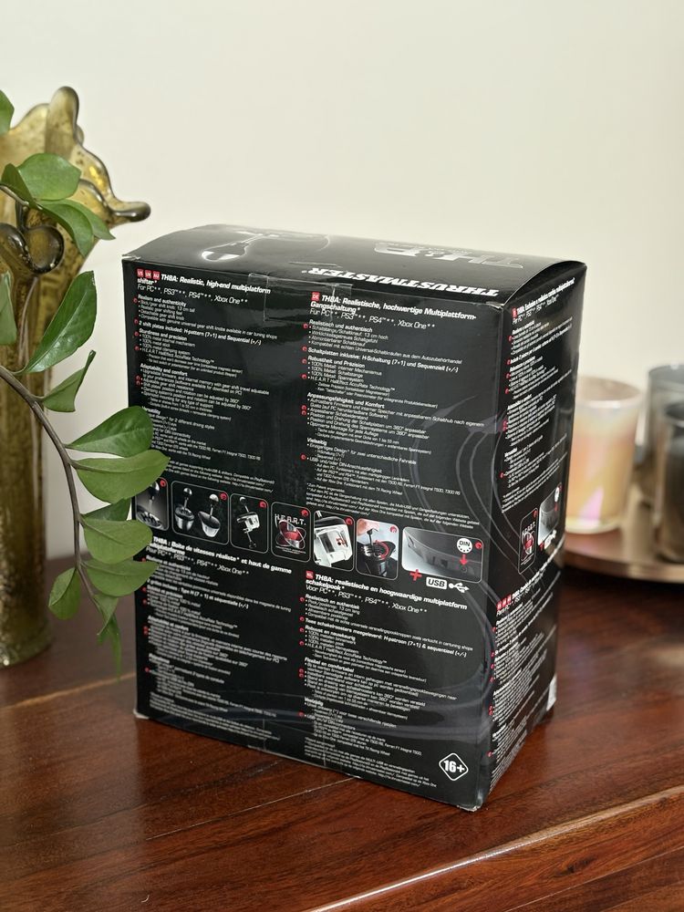 skrzynia biegów / lewarek Thrustmaster TH8A. (NOWY)