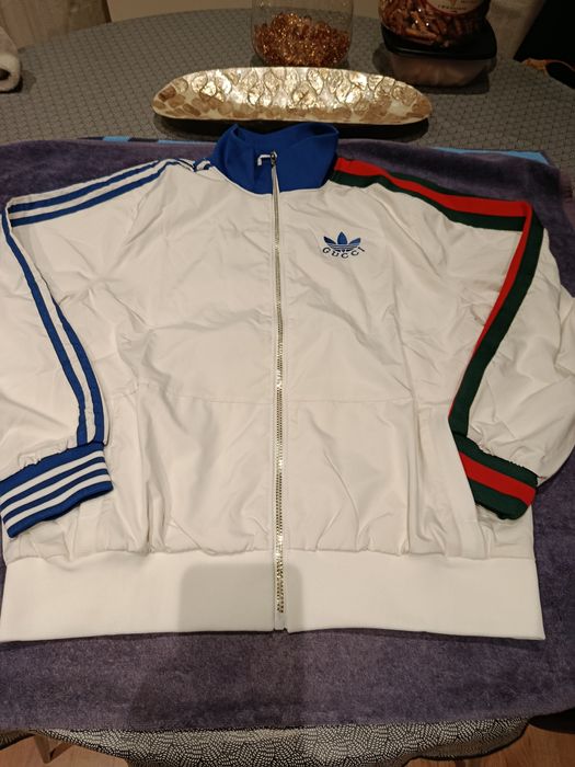 Casaco adidas gucci