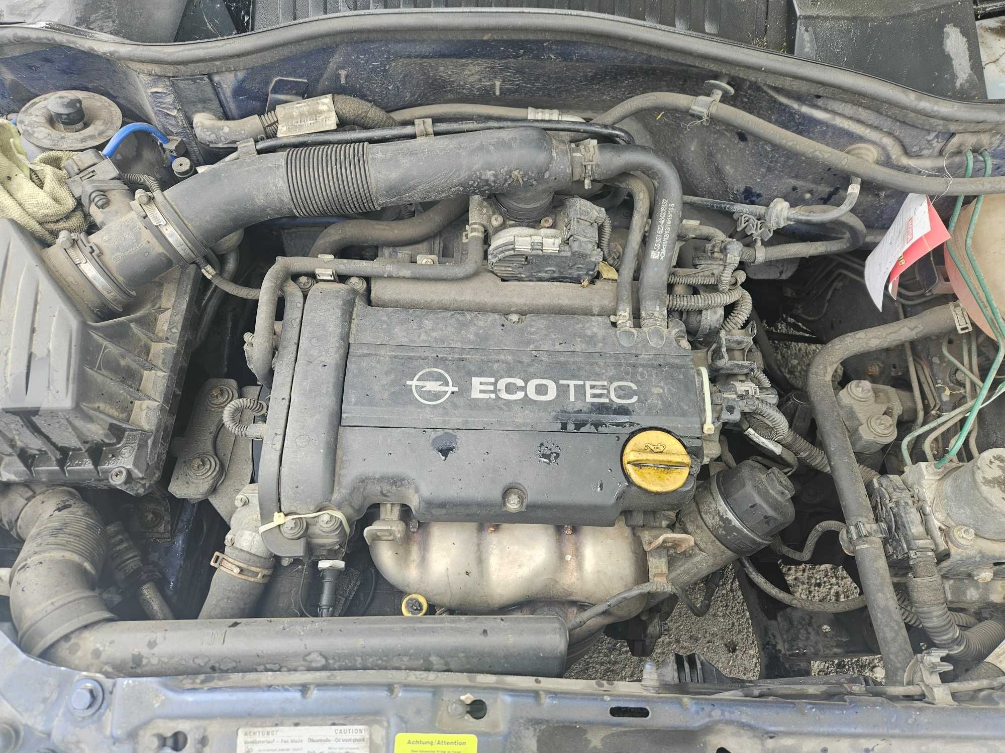 Opel Corsa C 2005 r; 1,2 Twinport, Zadbana