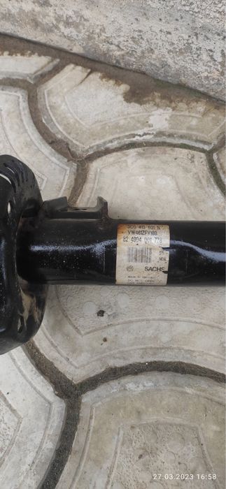 Амортизатори передні Skoda super b