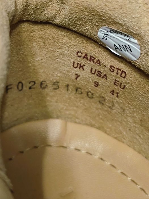 Женские кожаные кроссовки Hotter Cara Wide Fit (41р.26см)