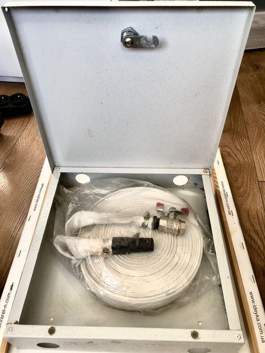 UWP, wąż pożarniczy 19 mm, długość 15 m, z kranem i prądownicą