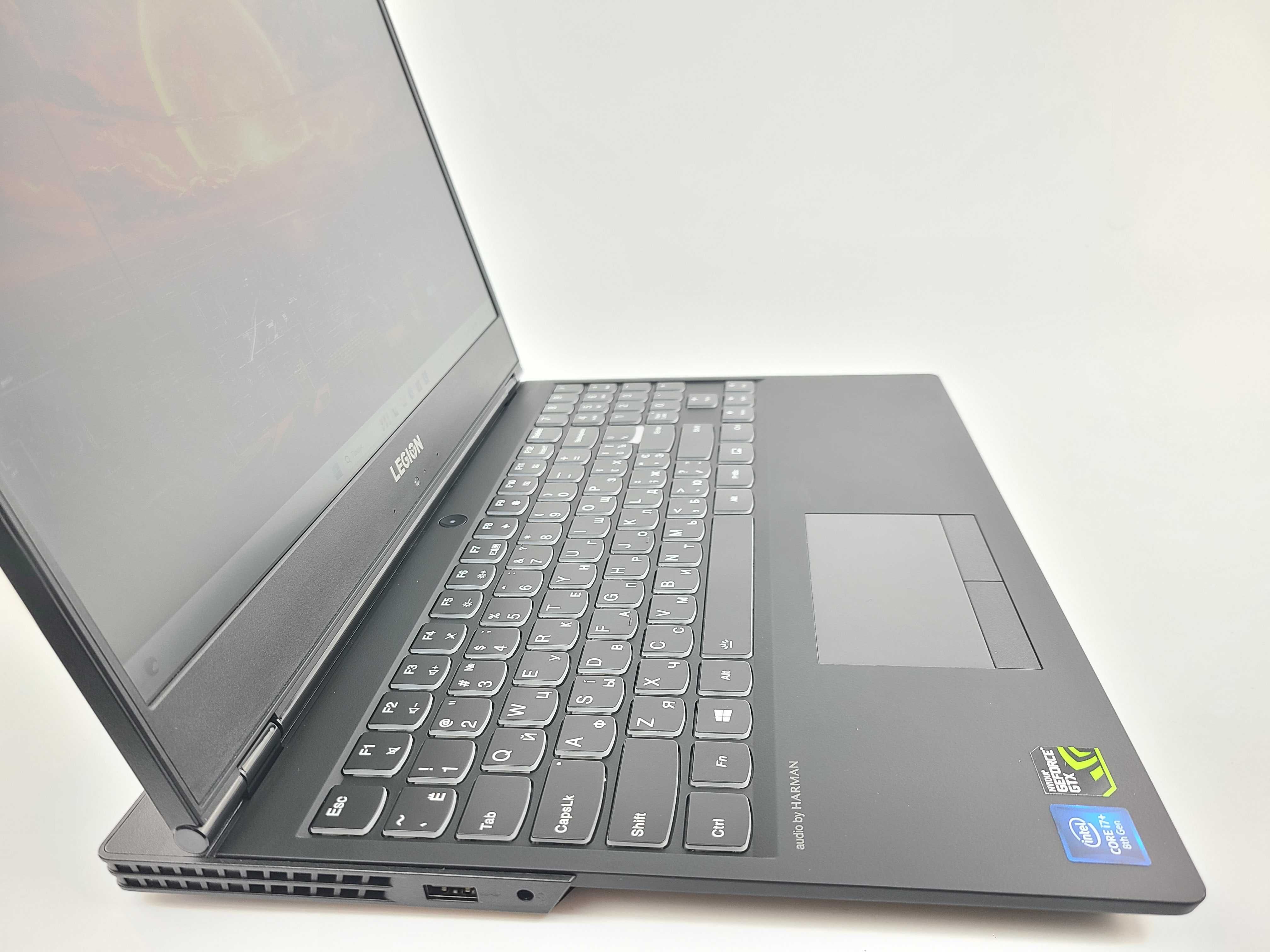 Ноутбук Lenovo Legion Y530-15ICH i7-8750H/GTX1050Ti/16/256/240