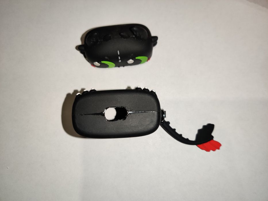 Силіконовий чехол для навушників Apple AirPods 1/2 дракон нічна фурія