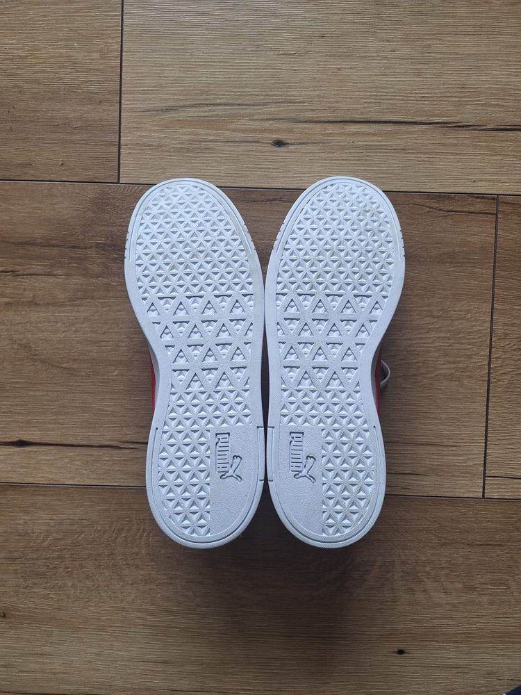 Buty puma biale nowe r.44