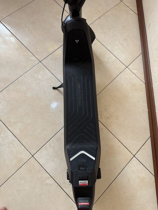 Електро самокат niu kqi 3 pro