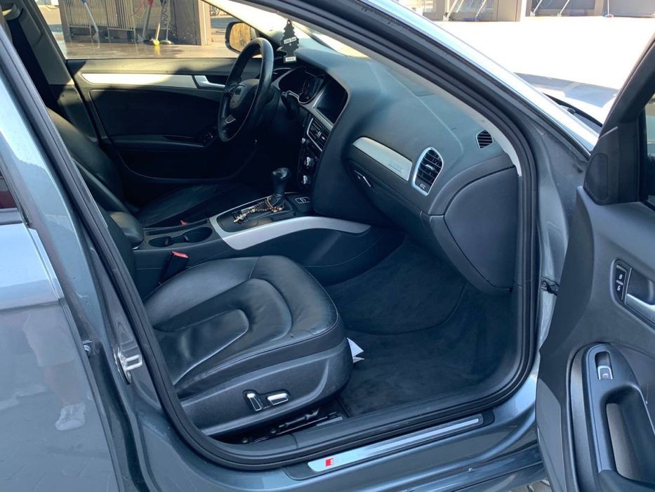 Продам audi a4 2014