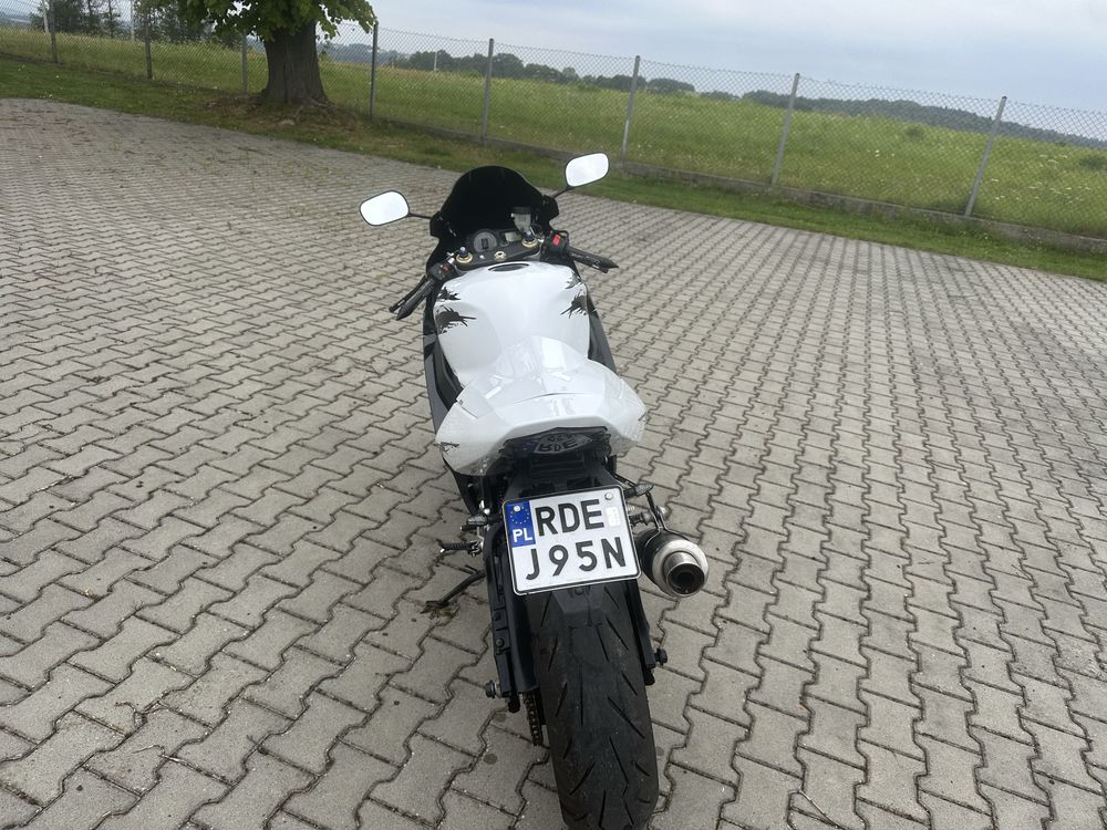 Suzuki GSX-R 600 K4