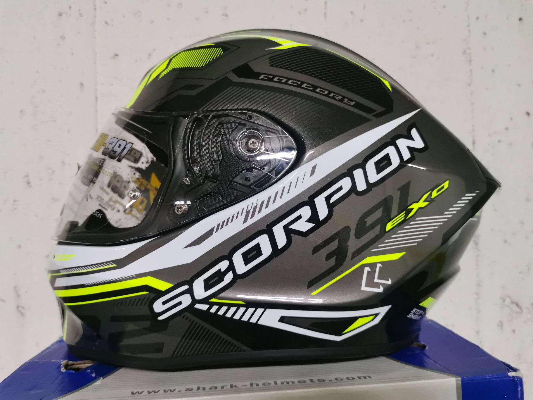 Capacete Scorpion Exo-391 Haut Black / Flour Matt ( NOVO )