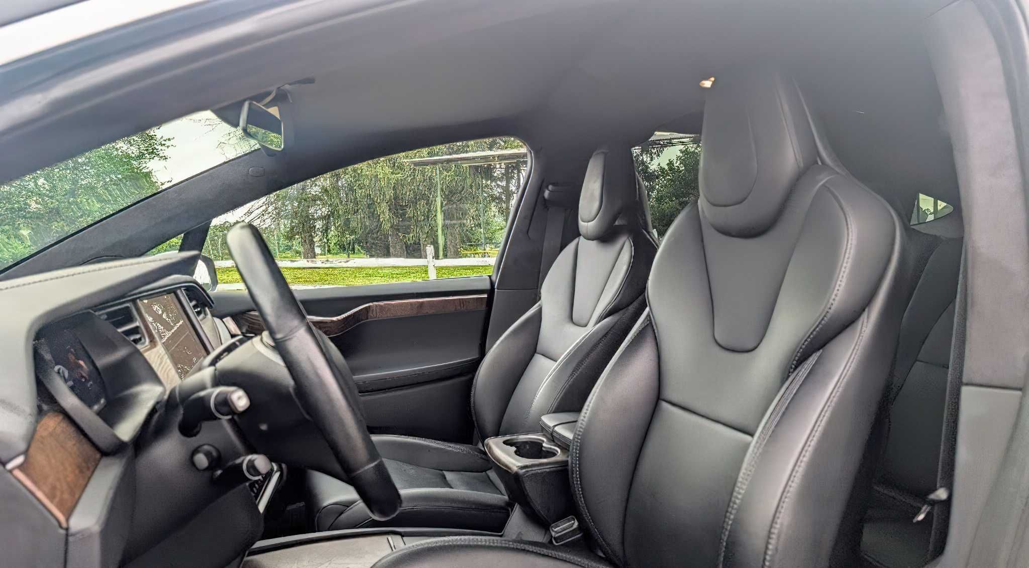 Tesla Model X P100D 2018