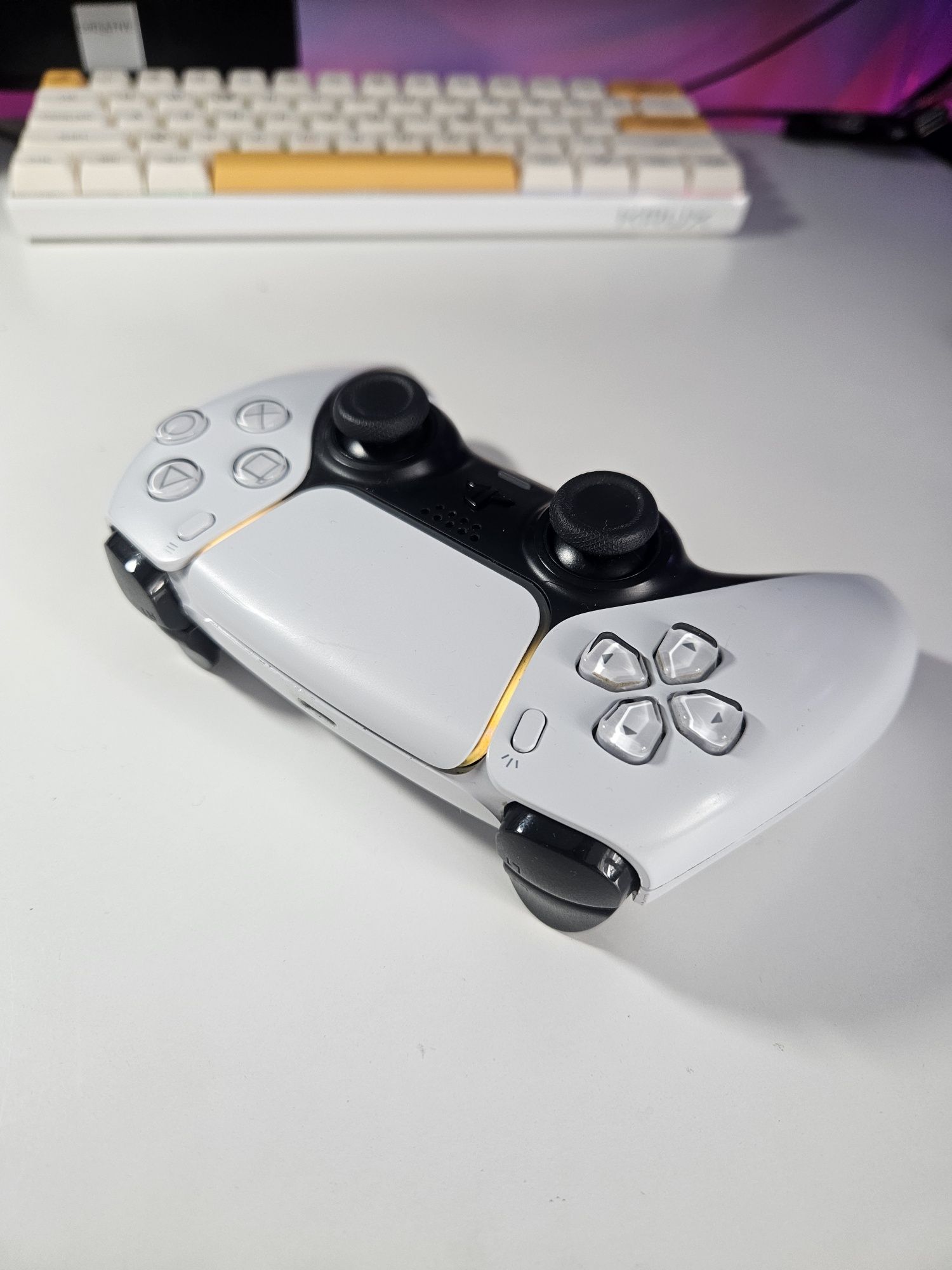 Pad PlayStation 5 PS5 Oryginalny w stanie bardzo dobrym