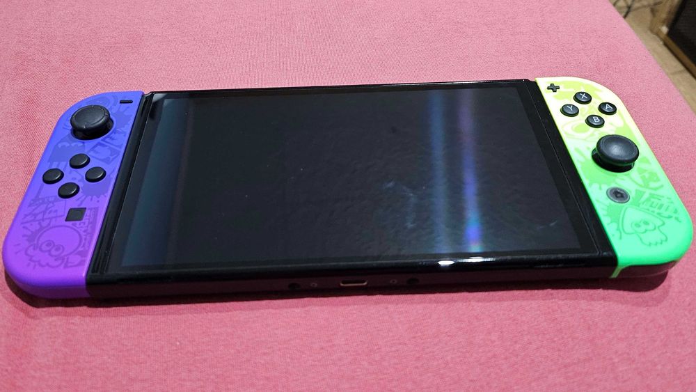 Nintendo Switch Oled Splatoon 3 edition + Mario kart 8