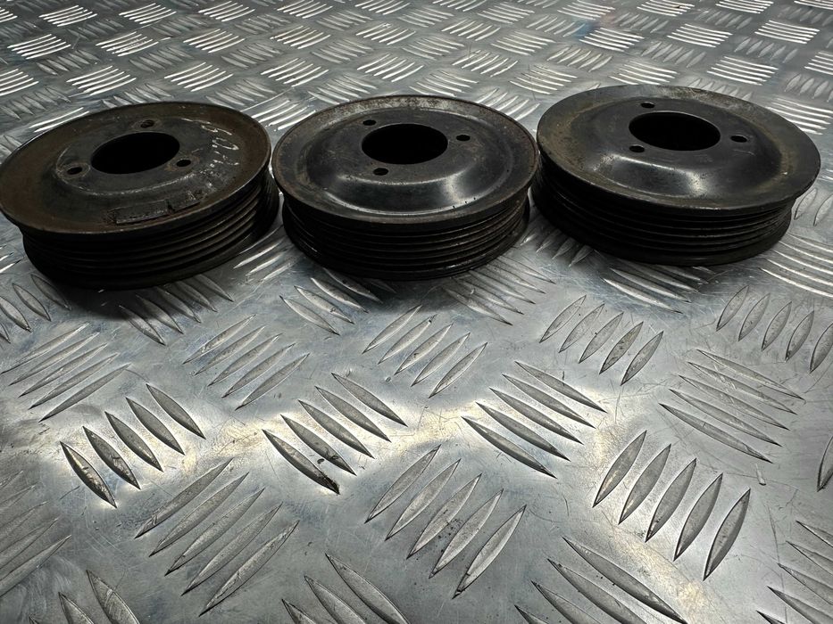 Шкив помпы OPEL Omega A C26NE, 30NE, C30NE, C30SE 90285496