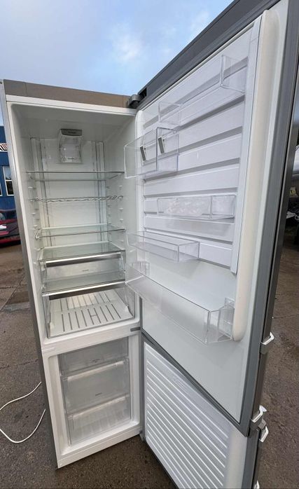 Sprzedam lodówkę Electrolux