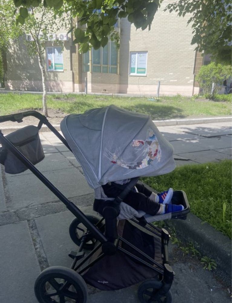 Cybex priam 2 в 1