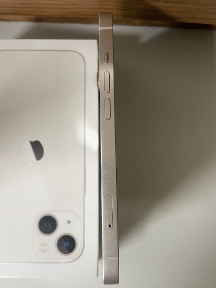 Iphone 13 z pudełkiem