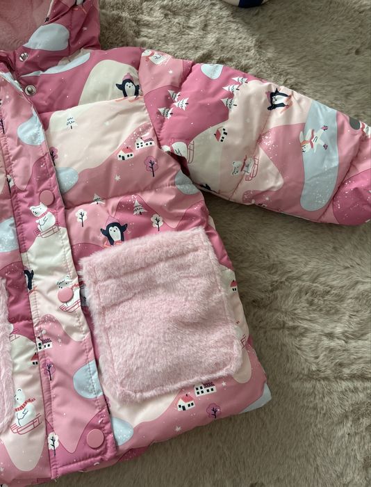 Nowa wzorzysta kurtka zimowa dla dziewczynki ocieplana