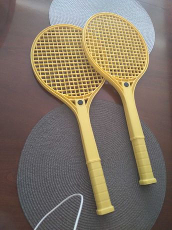 Dwie solidne rakiety tenisowe dla dziecka