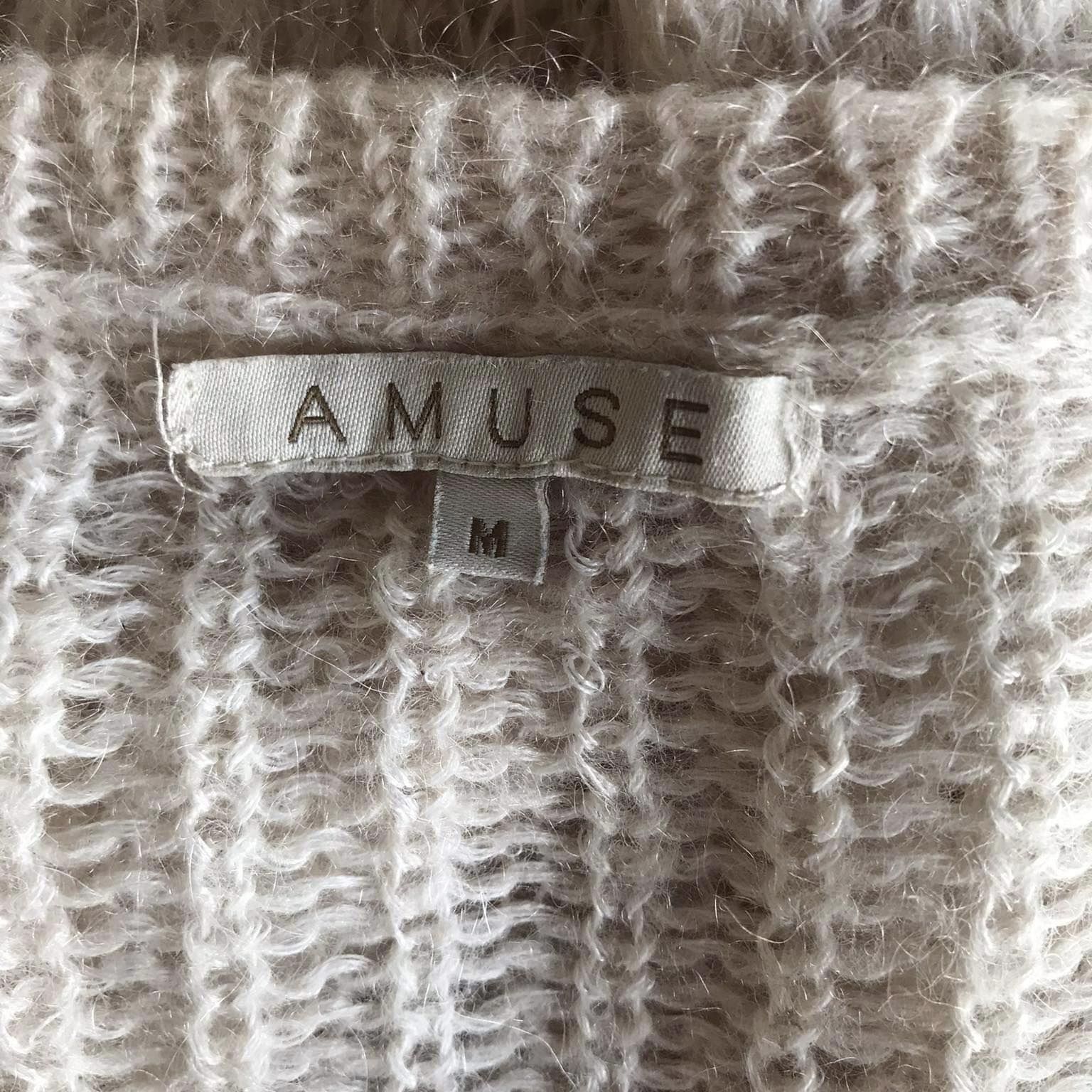 Amuse sweter damski M moher merino 
32% kid moher
28% wełna merino