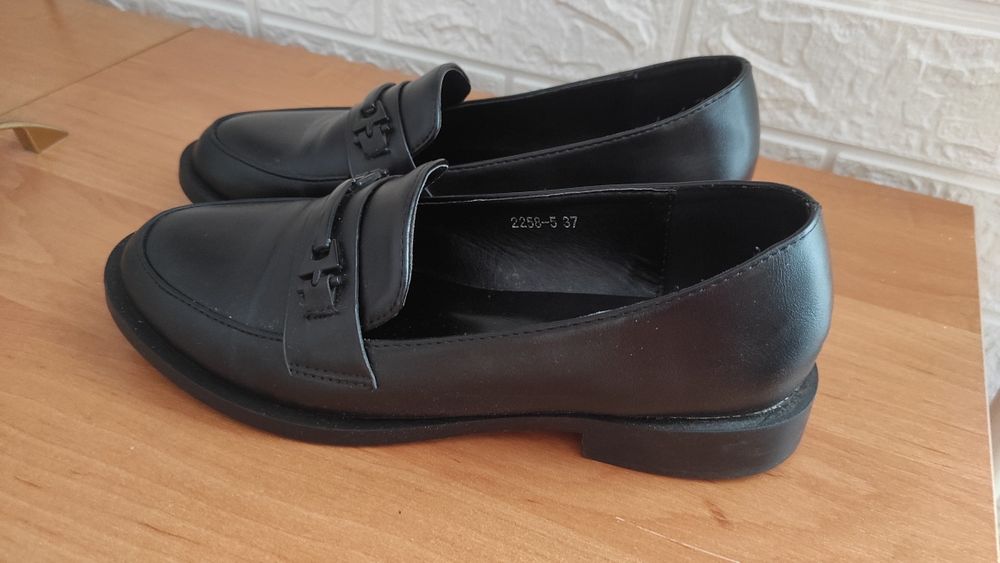 Лофери екошкіра 37 розмір (24см)