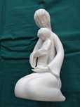 Escultura Ternura - Vista Alegre