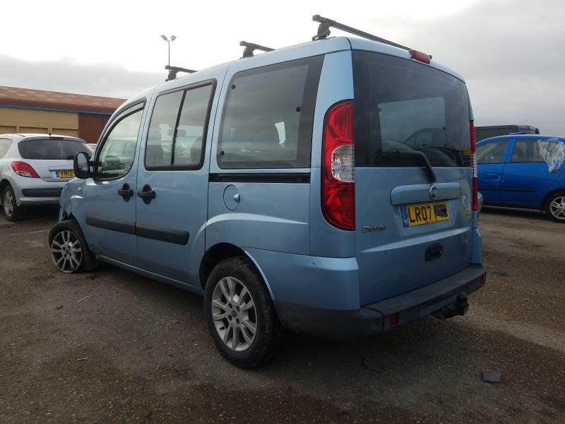 FIAT DOBLO 1.9 MJ 07r.  Maska Zderzak Błotnik Części