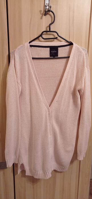 Piękny pudrowy rożowy sweter Reserved na guziki kardigan pastelowy  S