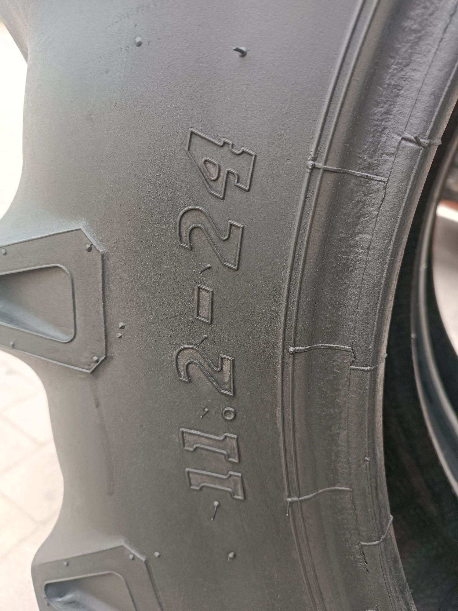11.2-24 BKT TR-135 opony rolnicze 11.2R24