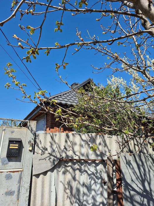 Ремонт дахів і будинків у Харкові та області за еВідновленням!