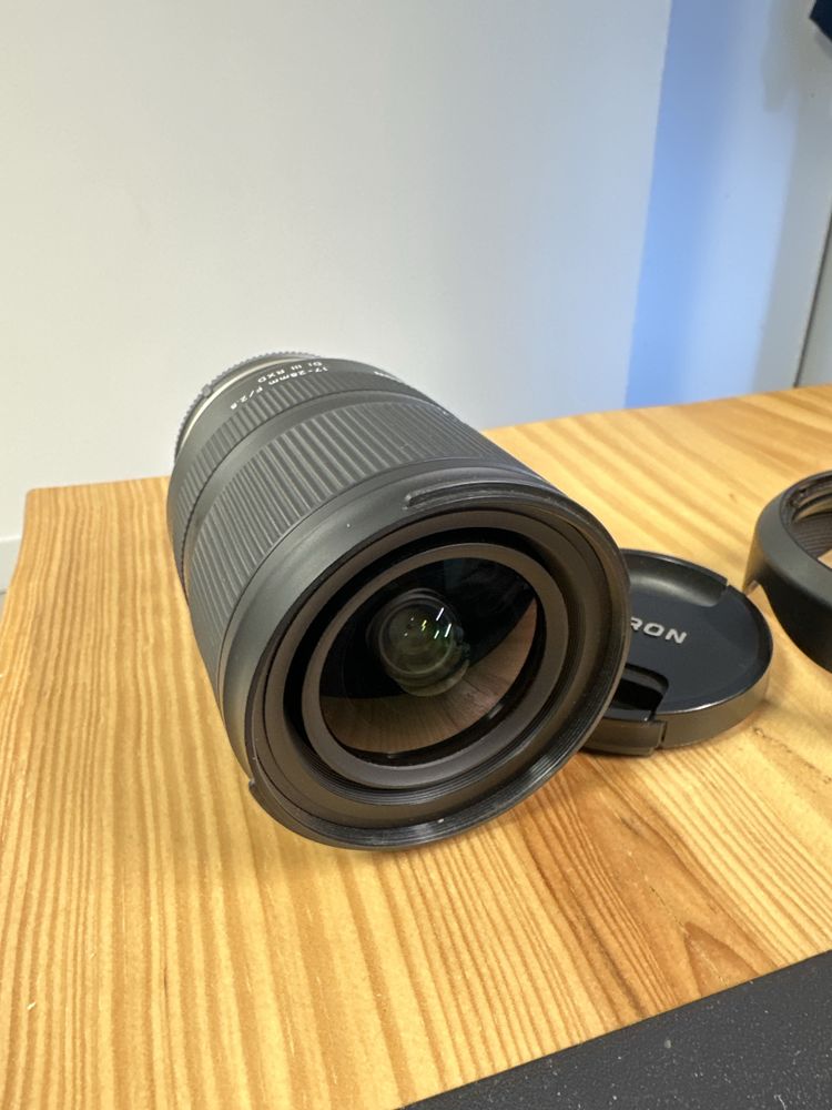 Tamron 17-28mm F/2.8 para Sony