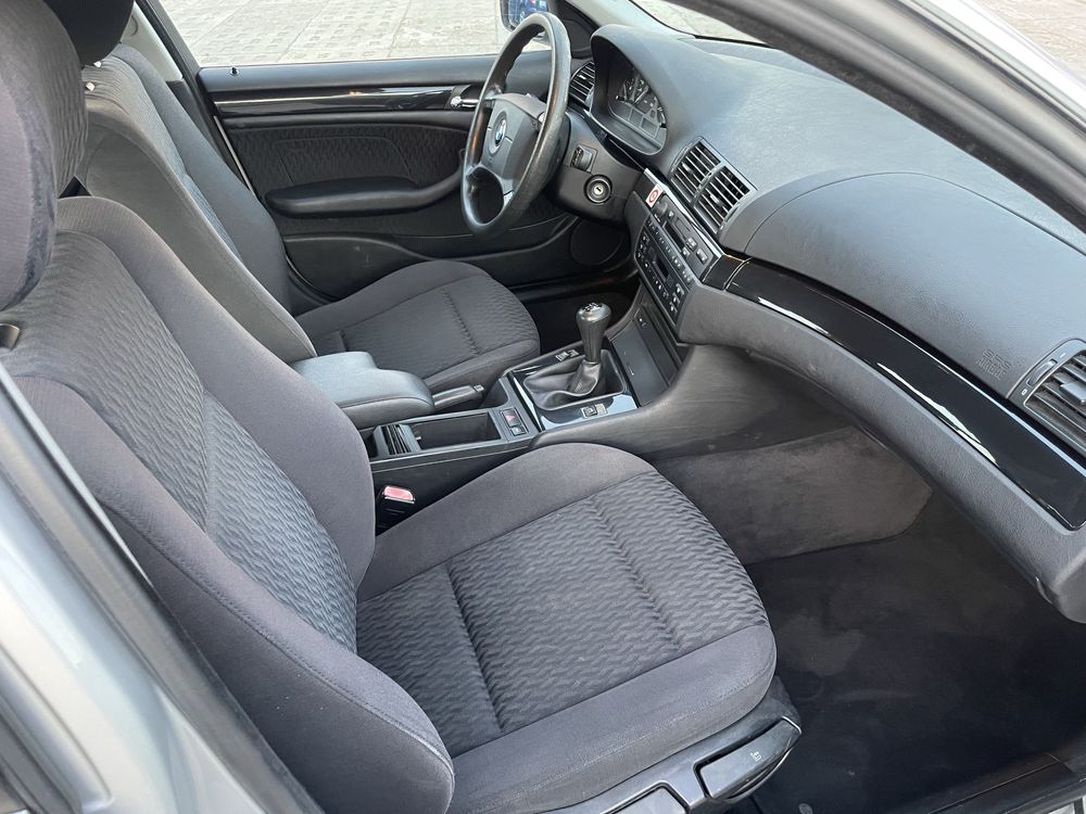 BMW 3 Bezwypadkowa. Bardzo zadbana.