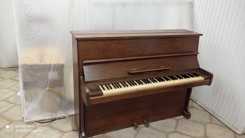 Продам фортепіано